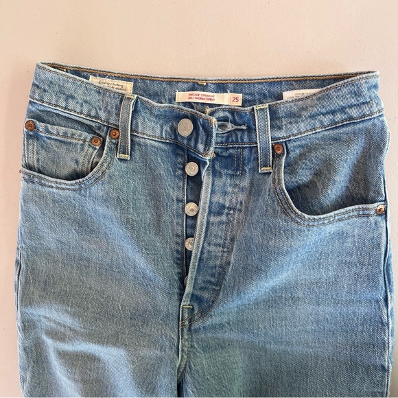 LEVI’S Ribcage Straight 25 - Picture 4 of 6